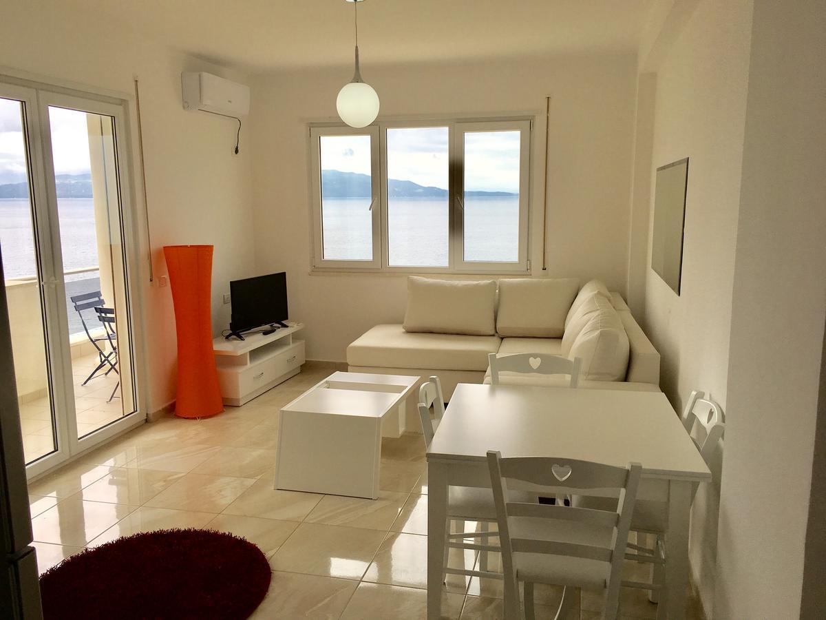 White Residence Apartament Sarandë Exteriér fotografie