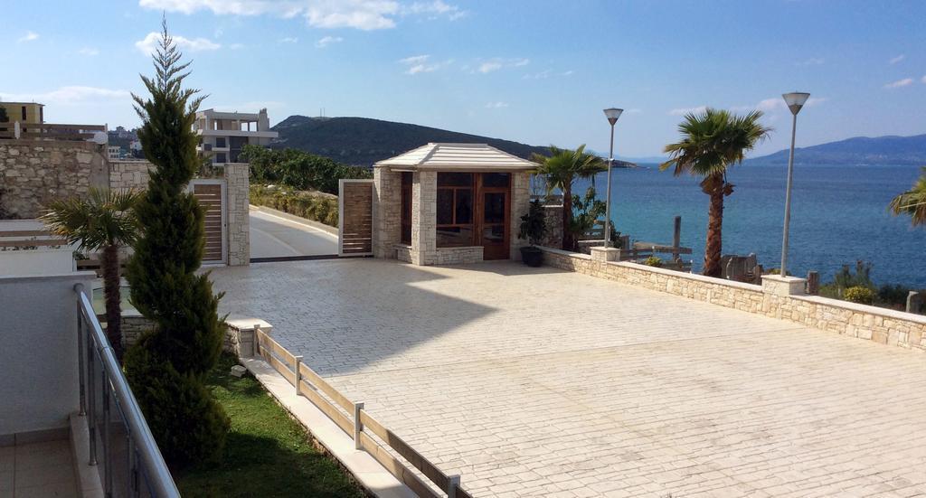 White Residence Apartament Sarandë Exteriér fotografie