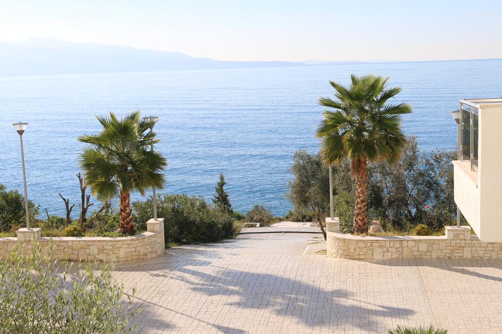 White Residence Apartament Sarandë Exteriér fotografie